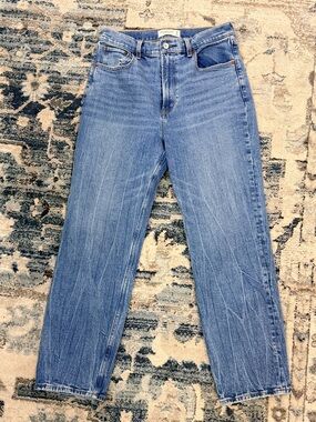 Abercrombie & Fitch the Ankle Straight Ultra High Rise